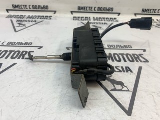 Мотор стеклоочистителя фары передний левый, ориг. номер 8620959, Volvo V70 2000-2004