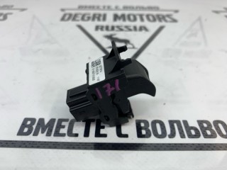 Кнопка стеклоподъемника передняя, ориг. номер 30773214, Volvo C30 2006-2009