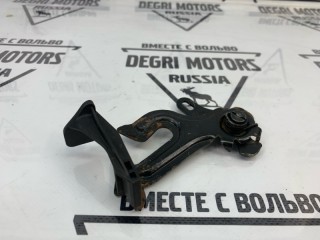 Крюк капота, ориг. номер 31425790, Volvo XC60 2008-2013