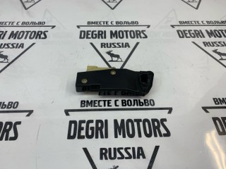 Замок лючка бензобака, ориг. номер 30612856, Volvo V70 2000-2004