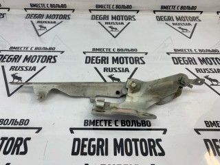 Петля капота передняя левая, ориг. номер 31385814, Volvo XC60 2008-2013
