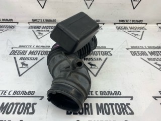 Патрубок воздушный, ориг. номер 30636828, Volvo V70 2004-2007