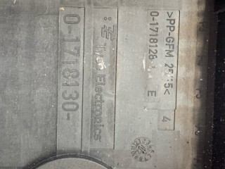 Блок предохранителей, ориг. номер 1K0937125D, Volkswagen Touran 2010-2015