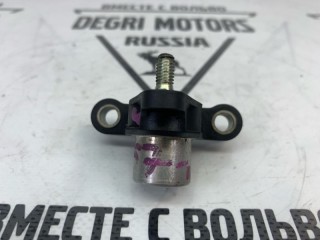 Кронштейн датчика коленвала, ориг. номер 30637803, Volvo XC90 2006-2014