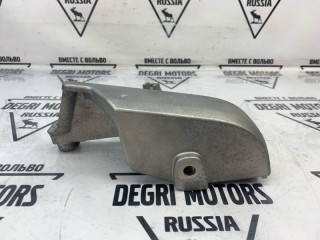 Кронштейн правый, ориг. номер 30680710, Volvo XC90 2006-2014