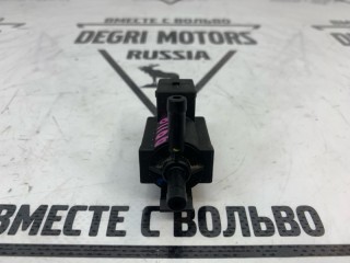 Клапан управления турбонаддувом, ориг. номер 30670448, Volvo XC90 2002-2006