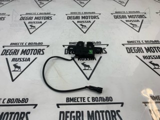 Замок капота передний правый, ориг. номер 31298611, Volvo XC60 2008-2013