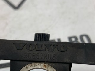 Кронштейн датчика коленвала, ориг. номер 30637803, Volvo S40 2003-2007