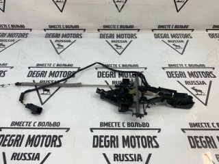 Кронштейн ручки двери передний левый, ориг. номер 30784205, Volvo XC60 2008-2013
