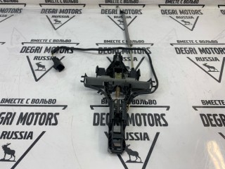 Кронштейн ручки двери передний левый, ориг. номер 30784205, Volvo XC60 2008-2013