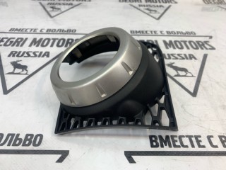 Рамка ПТФ передняя левая, ориг. номер LR024328, Land Rover Range Rover L322 2009-2012