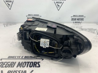 Фара ксеноновая передняя правая, ориг. номер 32206145, Volvo V50 2007-2012