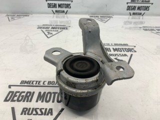 Опора двигателя правая, ориг. номер 30793318, Volvo XC60 2008-2013
