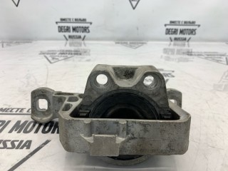 Опора двигателя правая, ориг. номер 31375739, Volvo V50 2007-2012