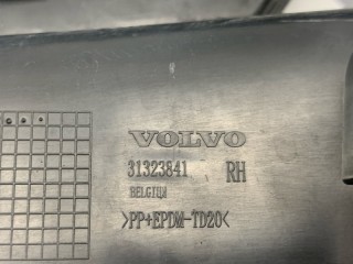 Кронштейн бампера передний правый, ориг. номер 31323841, Volvo S60 2013-2018