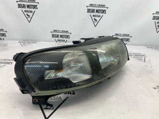 Фара передняя правая, ориг. номер 8693570, Volvo XC70 2000-2004