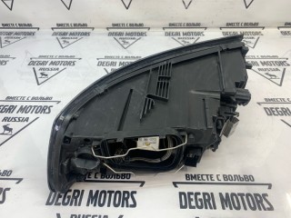Фара ксеноновая передняя правая, ориг. номер 32206145, Volvo V50 2007-2012