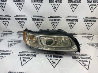 Фара ксеноновая передняя правая, ориг. номер 31446857, Volvo V70 2004-2007