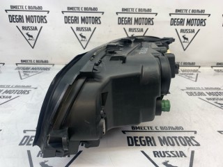 Фара ксеноновая передняя правая, ориг. номер 31446857, Volvo V70 2004-2007