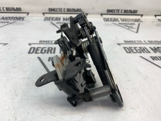 Замок капота левый, ориг. номер 51237183761, BMW 530i F10 2009-2013