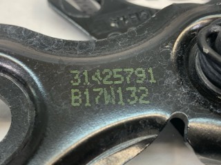 Крюк капота, ориг. номер 31425791, Volvo S60 2013-2018