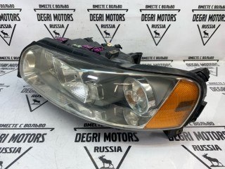 Фара ксеноновая передняя левая, ориг. номер 30698846, Volvo V70 2004-2007