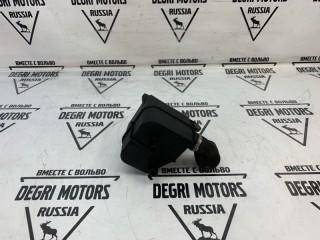 Бачок вентиляции картерных газов, ориг. номер 8692211, Volvo XC70 2004-2007