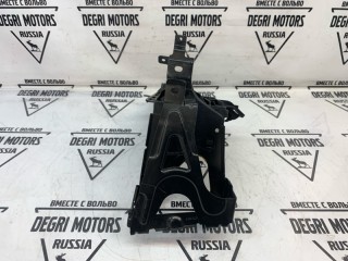 Кронштейн бампера передний правый, ориг. номер 51647200794, BMW 530i F10 2009-2013