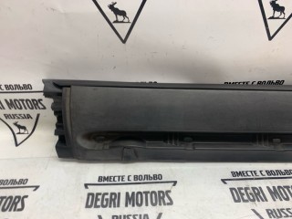 Накладка порога левая, ориг. номер 30698372, Volvo XC70 2000-2004