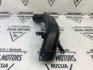 Патрубок интеркулера, ориг. номер 30636612, Volvo XC60 2008-2013