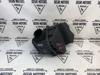 Корпус воздушного фильтра, ориг. номер 13717590593, BMW 530i F10 2009-2013