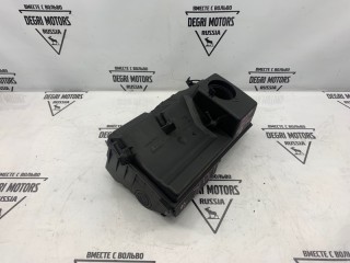 Корпус воздушного фильтра, ориг. номер 30677718, Volvo V70 2007-2013