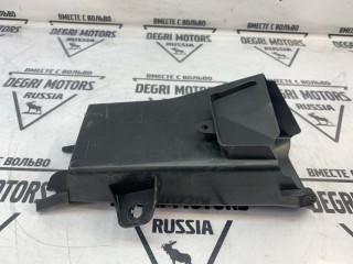 Воздуховод охлаждения тормозов правый, ориг. номер 51747200798, BMW 530i F10 2009-2013