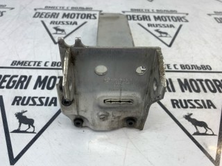 Кронштейн передний левый, ориг. номер 51117158873, BMW 530i F10 2009-2013