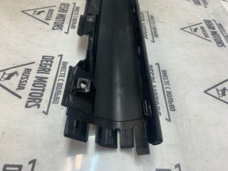 Накладка порога правая, ориг. номер 30698906, Volvo V50 2007-2012
