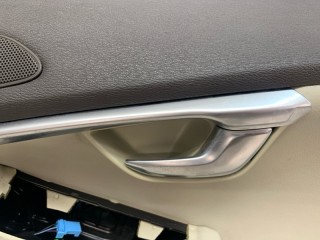 Дверь передняя правая, ориг. номер 32321019, Volvo V40 2012-2017