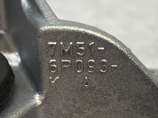 Кронштейн КПП, ориг. номер 31375369, Volvo S40 2007-2012
