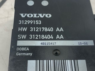 Блок управления крышкой багажника, ориг. номер 31217840, Volvo V70 2007-2013