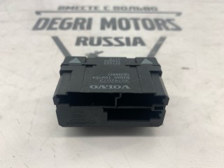 Блок управления подогревом сидений передний, ориг. номер 30782079, Volvo V70 2007-2013