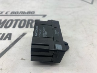 Блок управления подогревом сидений передний, ориг. номер 30782079, Volvo V60 2010-2013