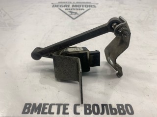 Датчик положения кузова передний правый, ориг. номер 30659080, Volvo V40 Cross Country 2012-2016