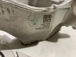 Кулак задний правый, ориг. номер 3104210U7300, JAC J7 2020-2026
