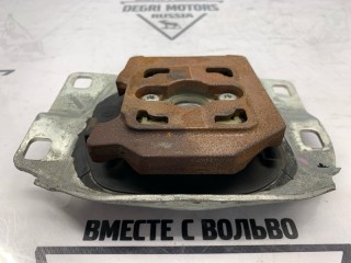 Опора двигателя, ориг. номер 31359779, Volvo V50 2007-2012