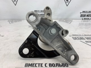 Опора двигателя правая, ориг. номер 31277689, Volvo V60 2010-2013