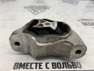 Опора двигателя правая, ориг. номер 31277314, Volvo V70 2007-2013