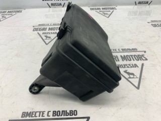 Блок предохранителей, ориг. номер LR017365, Land Rover Range Rover 2009-2012