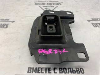 Кронштейн КПП, ориг. номер 31359779, Volvo C30 2009-2013