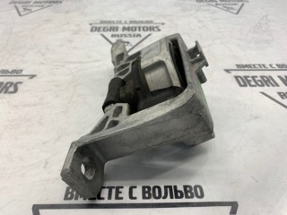 Опора двигателя правая, ориг. номер 31375739, Volvo C30 2009-2013