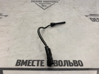 Датчик уровня охлаждающей жидкости, ориг. номер 30645812, Volvo V60 2010-2013