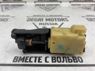 Замок лючка бензобака, ориг. номер 30612856, Volvo S60 2004-2010